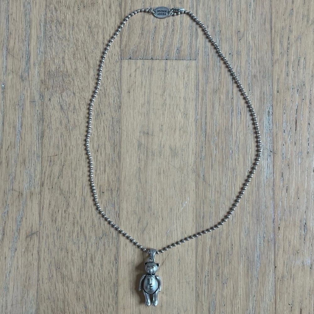 Teddy Fresh Sliver Teddy Bear Necklace